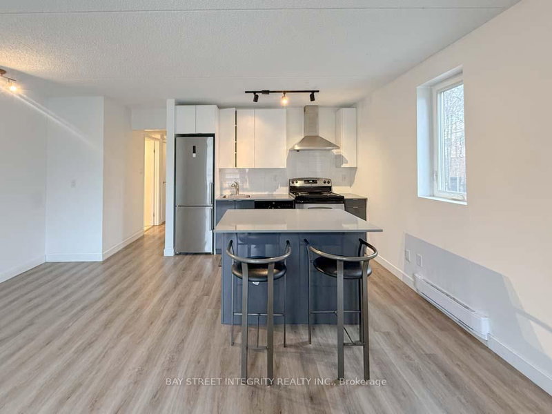 678 Queen Street Unit Unit 6