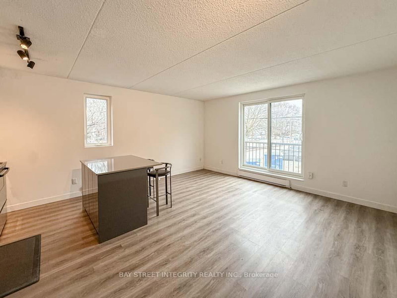 Unit 6 - 678 Queen St E, Toronto, M4M 1G8 | Image 2