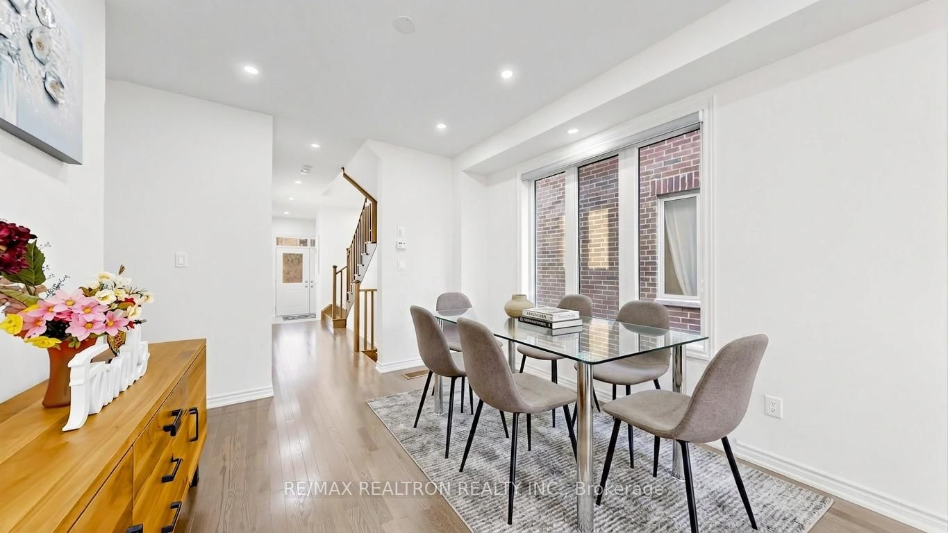 10 Hinkson Street - Photo 10