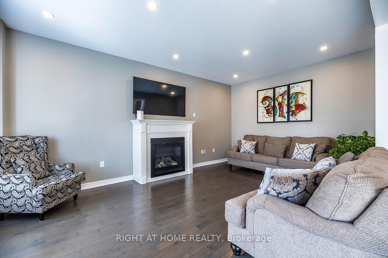 1663 Irvine Scott Street - Photo 16