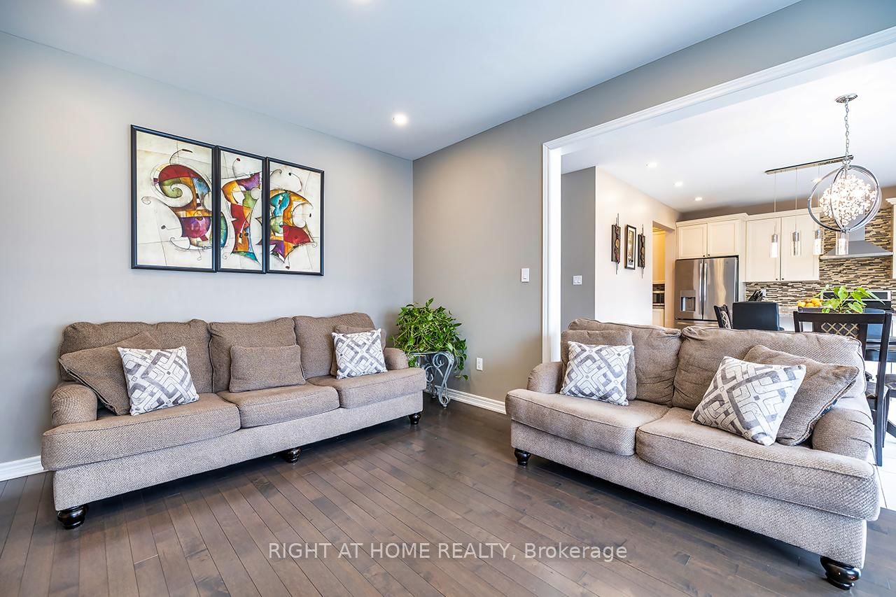 1663 Irvine Scott Street - Photo 17