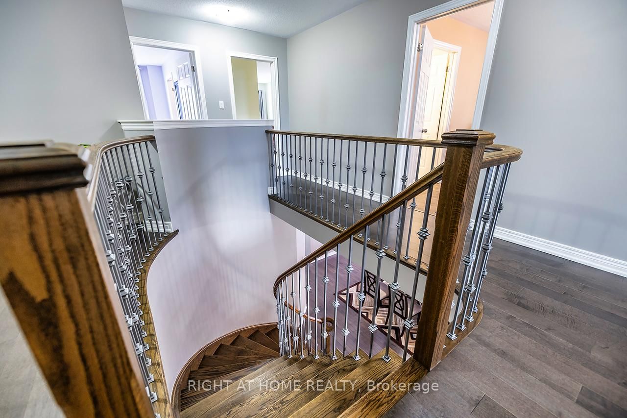 1663 Irvine Scott Street - Photo 21