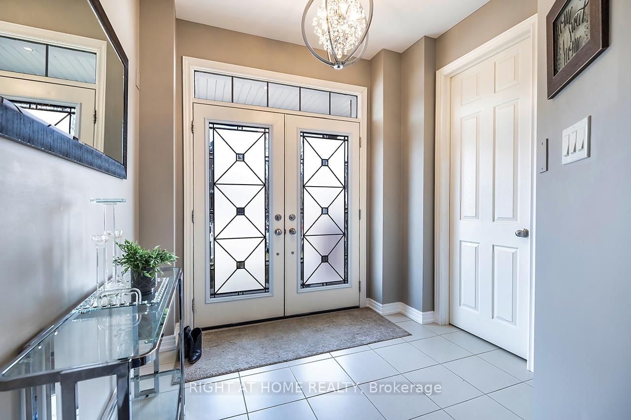 1663 Irvine Scott Street - Photo 3