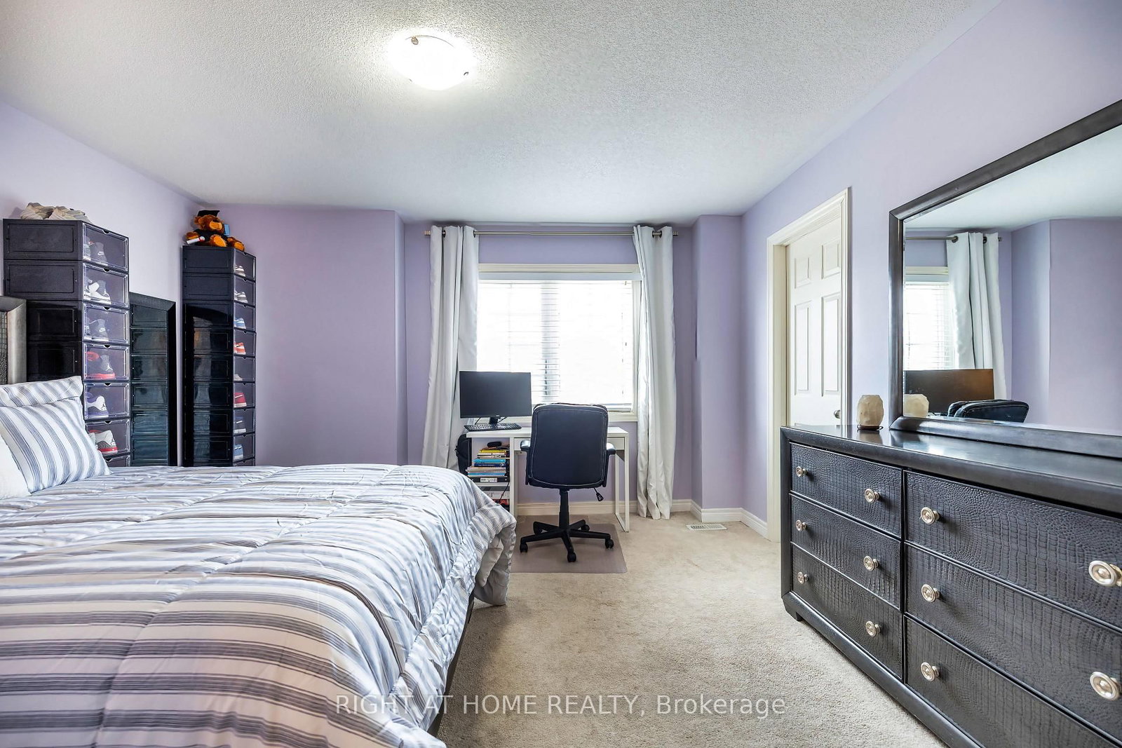 1663 Irvine Scott Street - Photo 37