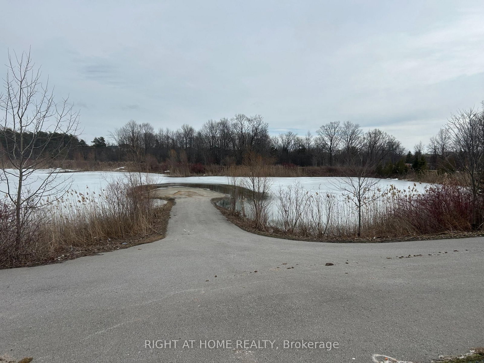 1663 Irvine Scott Street - Photo 42