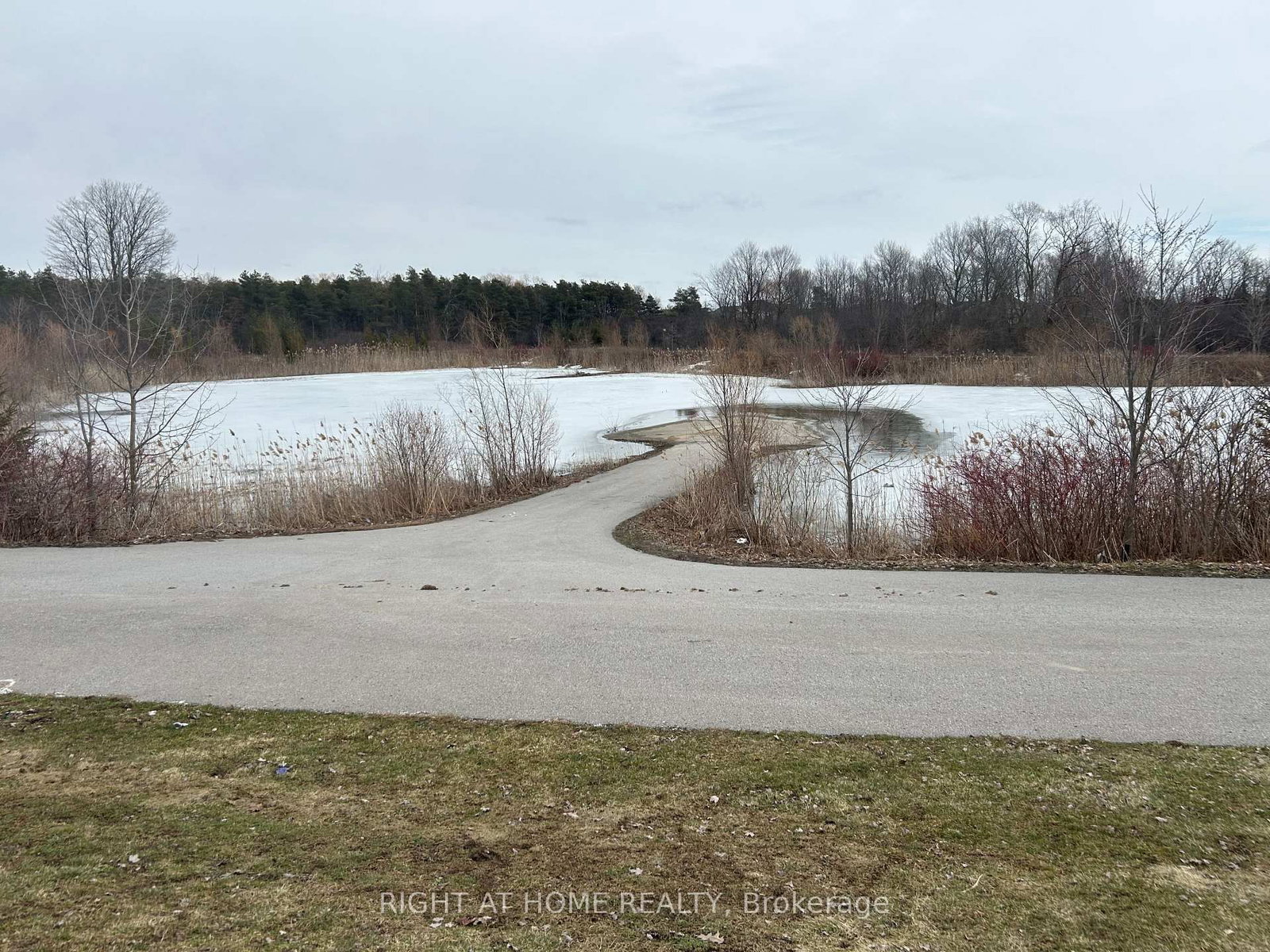 1663 Irvine Scott Street - Photo 43