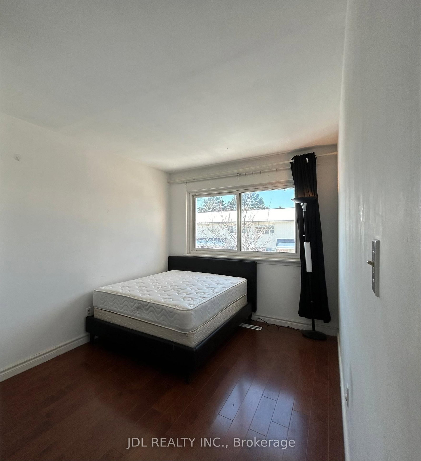 2451 Bridletowne Cir Circle, Unit 17 - Photo 3