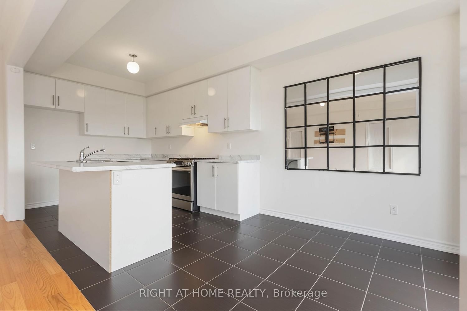 1111 Skyridge Boulevard - Photo 10