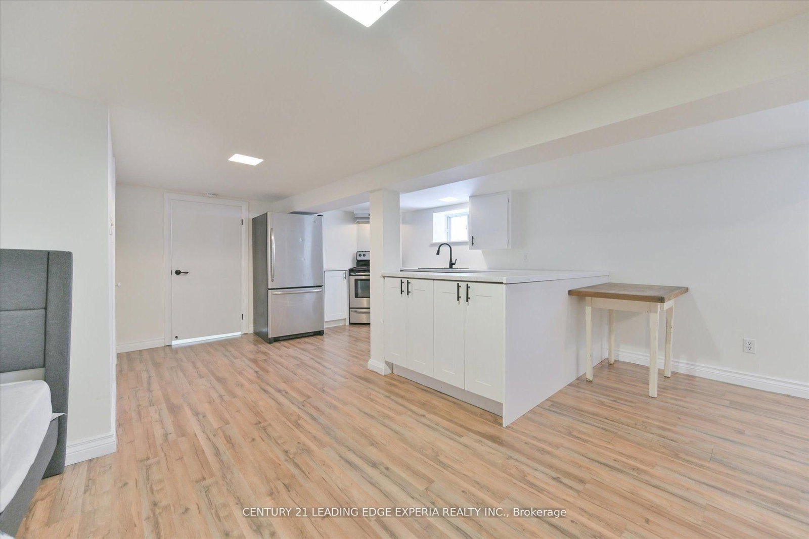 24 Torrens Avenue, Unit Lower - Photo 10