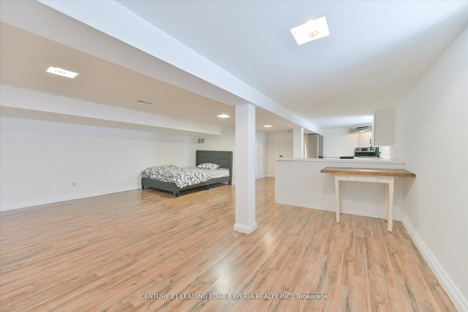 24 Torrens Avenue, Unit Lower - Photo 8
