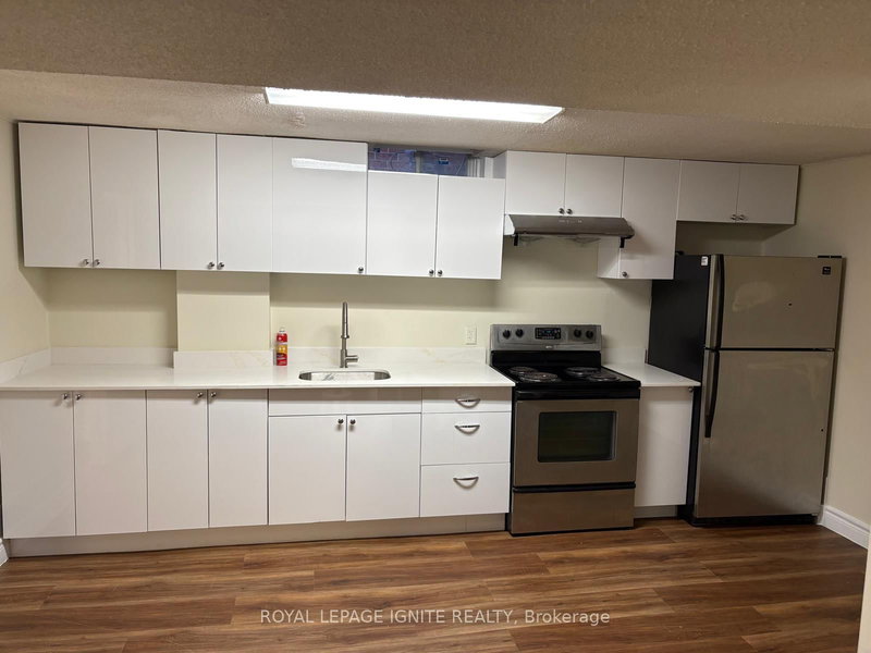 Bsmt - 72 Brimstone Cres, Toronto, M1V 3L2 | Image 2