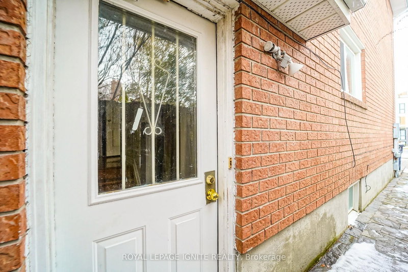 165 Clonmore Dr, Toronto, M1N 1X9 | Image 3