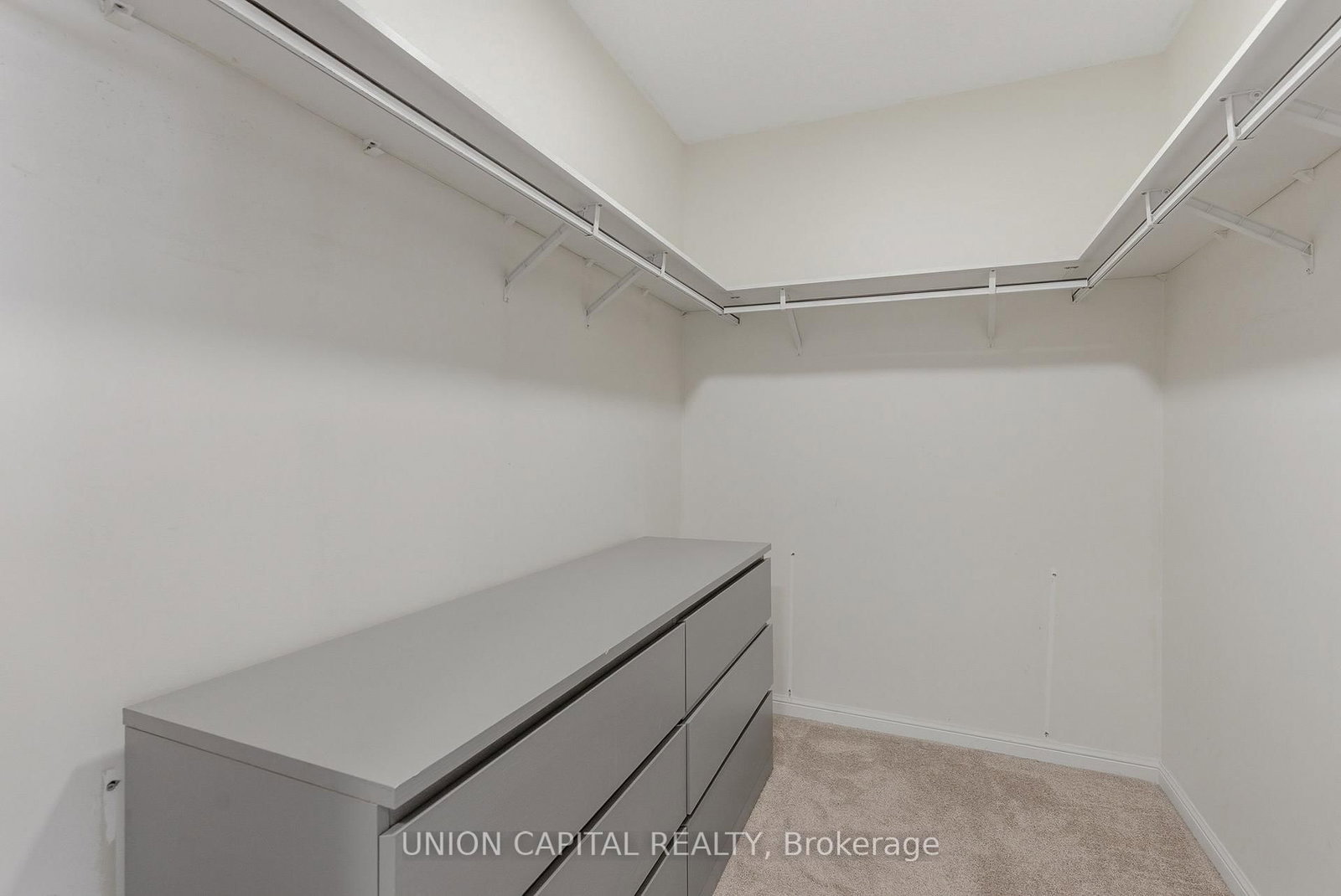 1400 The Esplanade N, Unit 120 - Photo 18