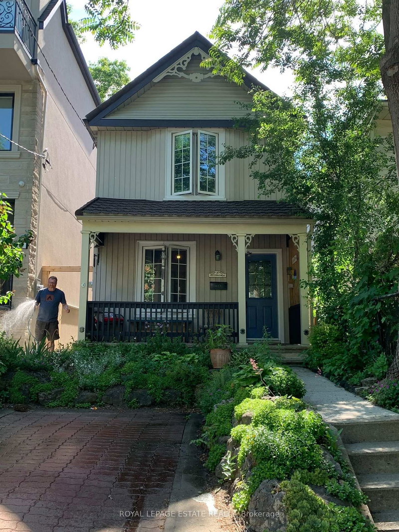 168 Waverley Rd, Toronto, M4L 3T3 | Image 2