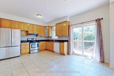 26 Aylesworth Avenue, Toronto, Ontario image-0-4