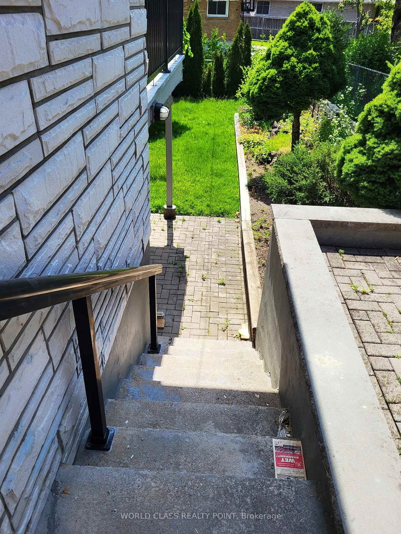 27 Kilbride Rd, Toronto, M1J 1X6 | Image 3