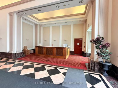 2205-11 Lee Centre Drive, Toronto, Ontario image-0-3