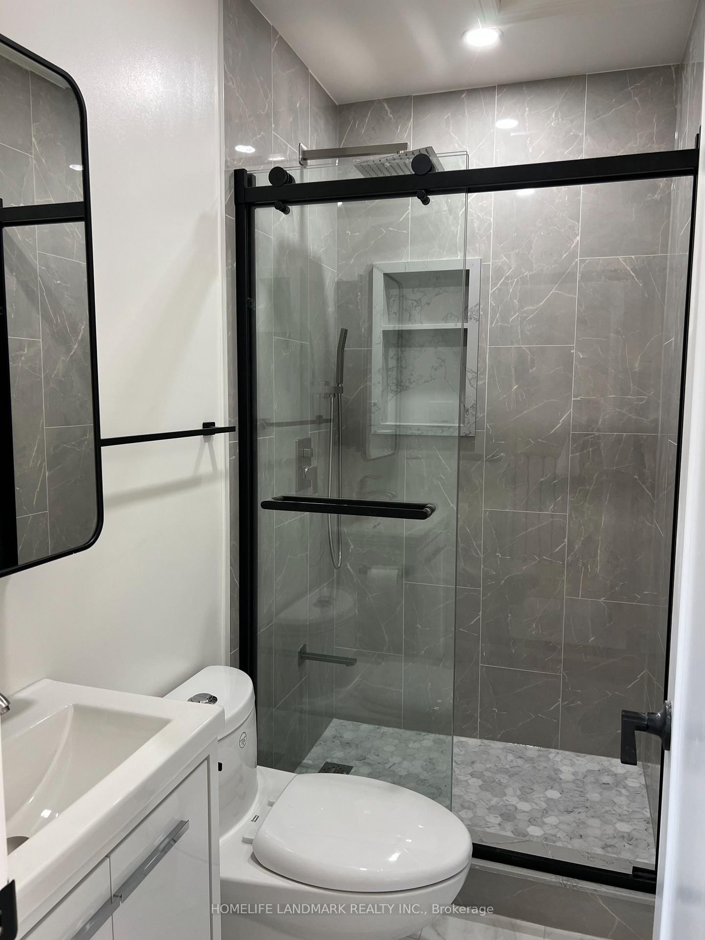 70 Lady Churchill Court - Photo 14