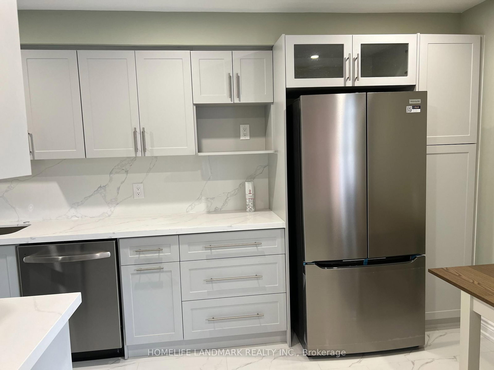 70 Lady Churchill Court - Photo 3