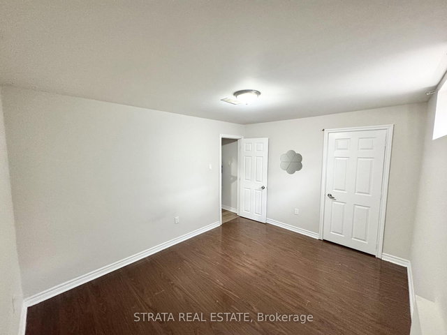 Bsmt - 17 Cree Avenue