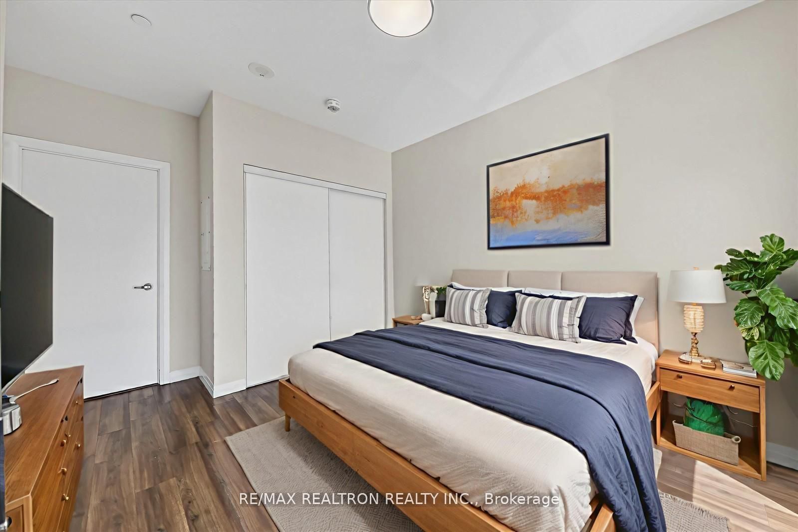 2152 Lawrence Avenue E, Unit PH08 - Photo 26
