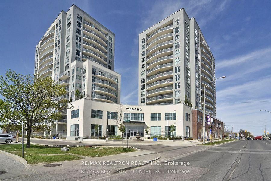 2152 Lawrence Avenue E, Unit PH08 - Photo 3