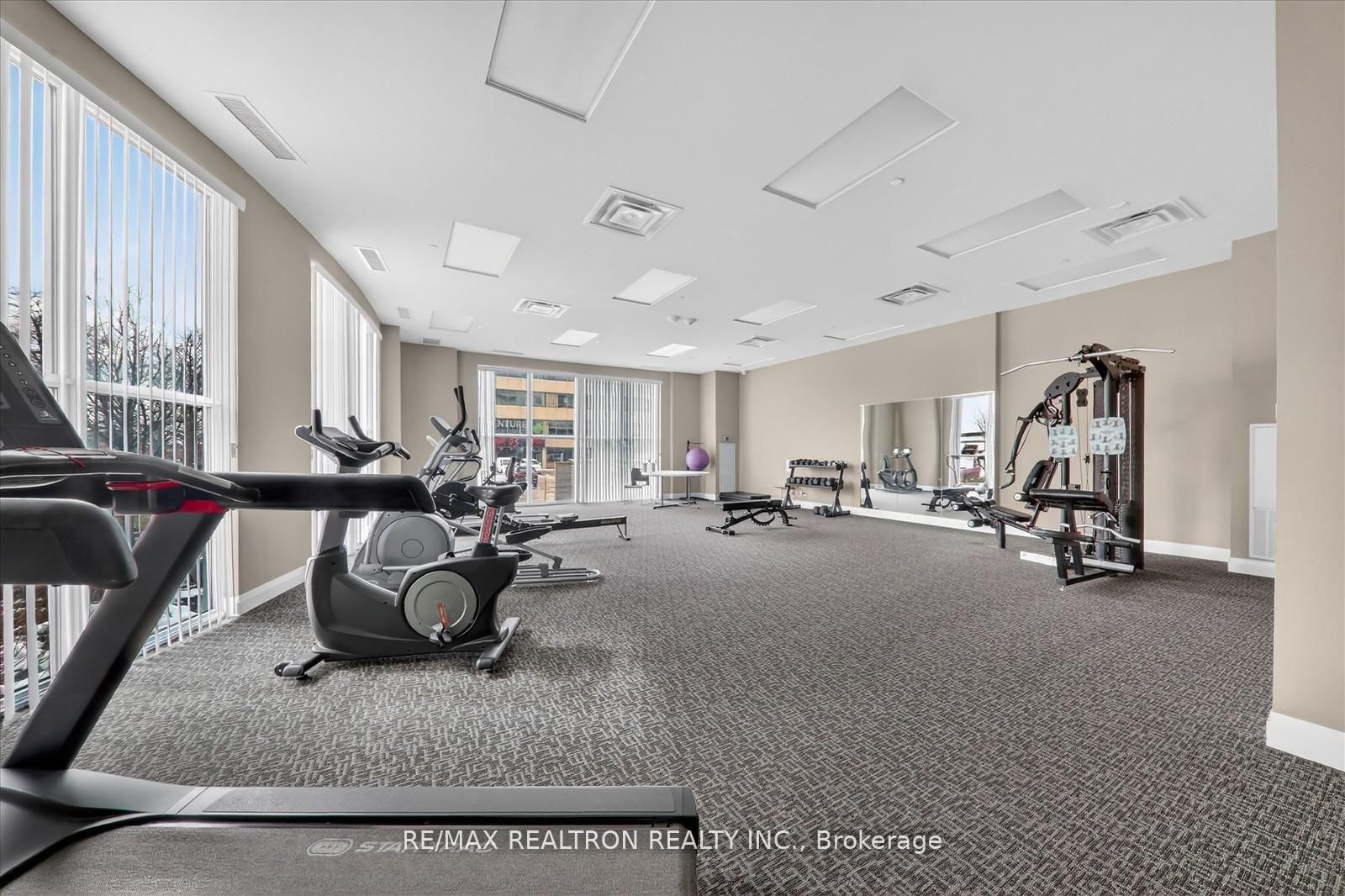 2152 Lawrence Avenue E, Unit PH08 - Photo 8