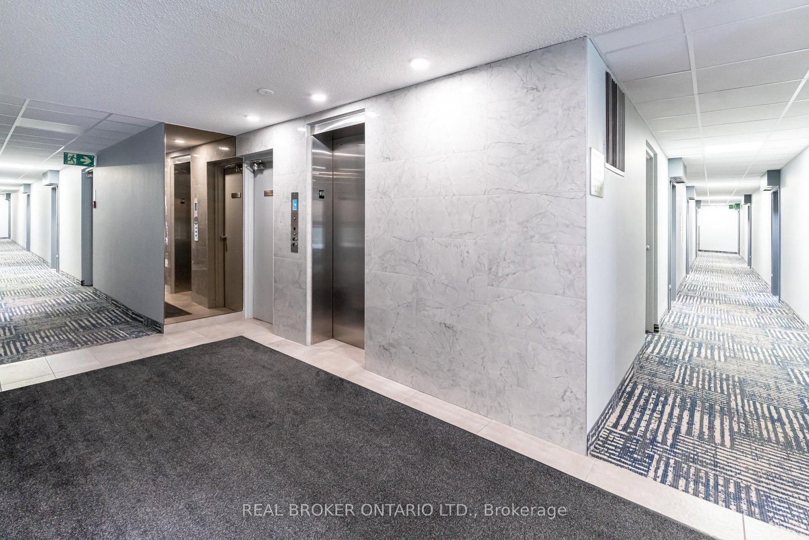 4060 Lawrence Avenue E, Unit 402 - Photo 2