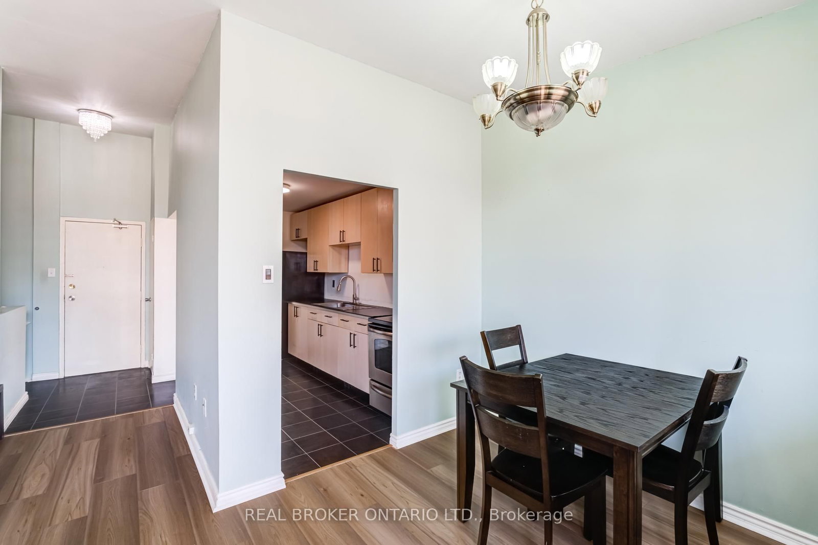 4060 Lawrence Avenue E, Unit 402 - Photo 8