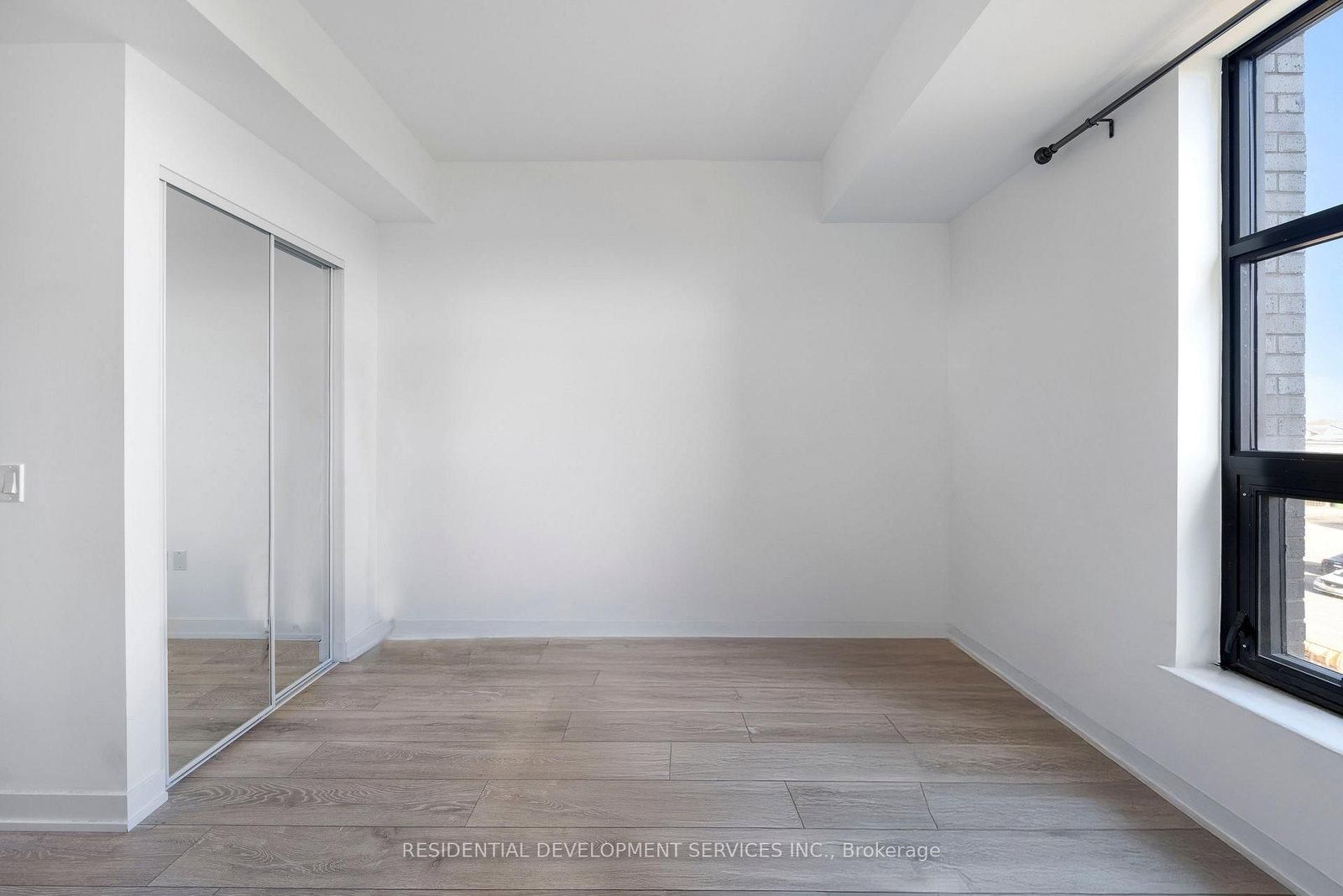 1608 Charles Street, Unit 185 - Photo 24