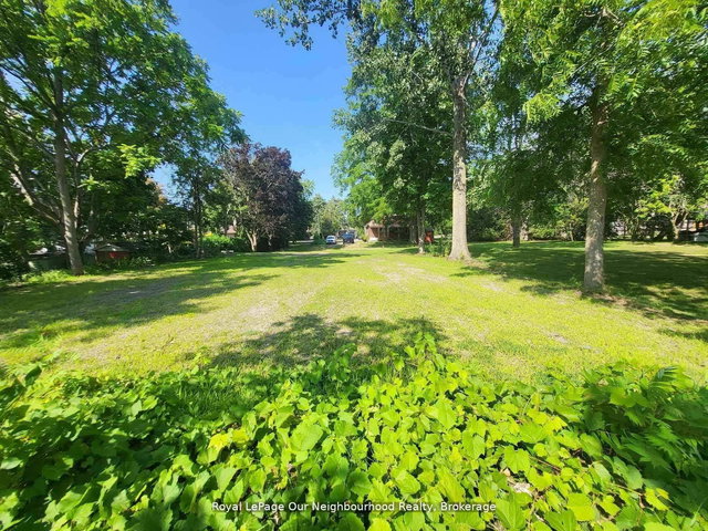 54 Redfern Crescent
