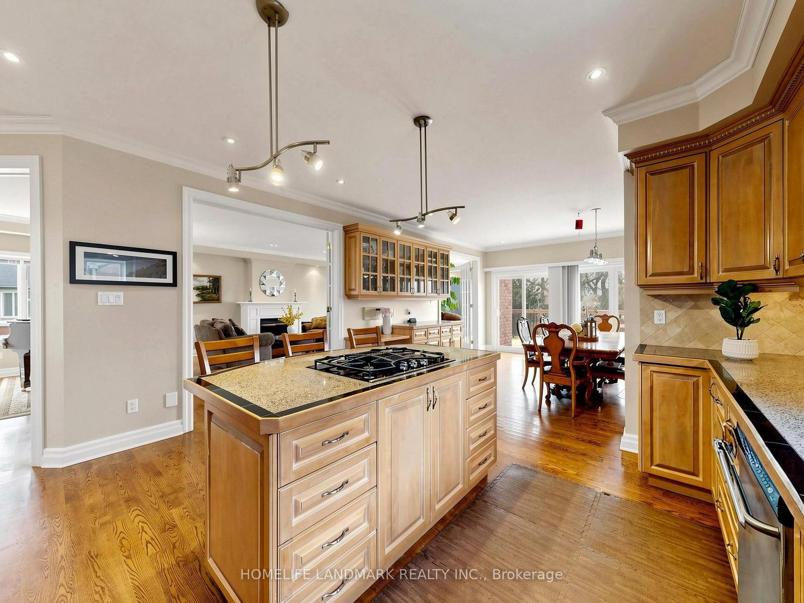 52 Cedar Brae Boulevard - Photo 16