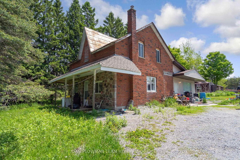 home for sale on 3221 Regional Road 20 Road