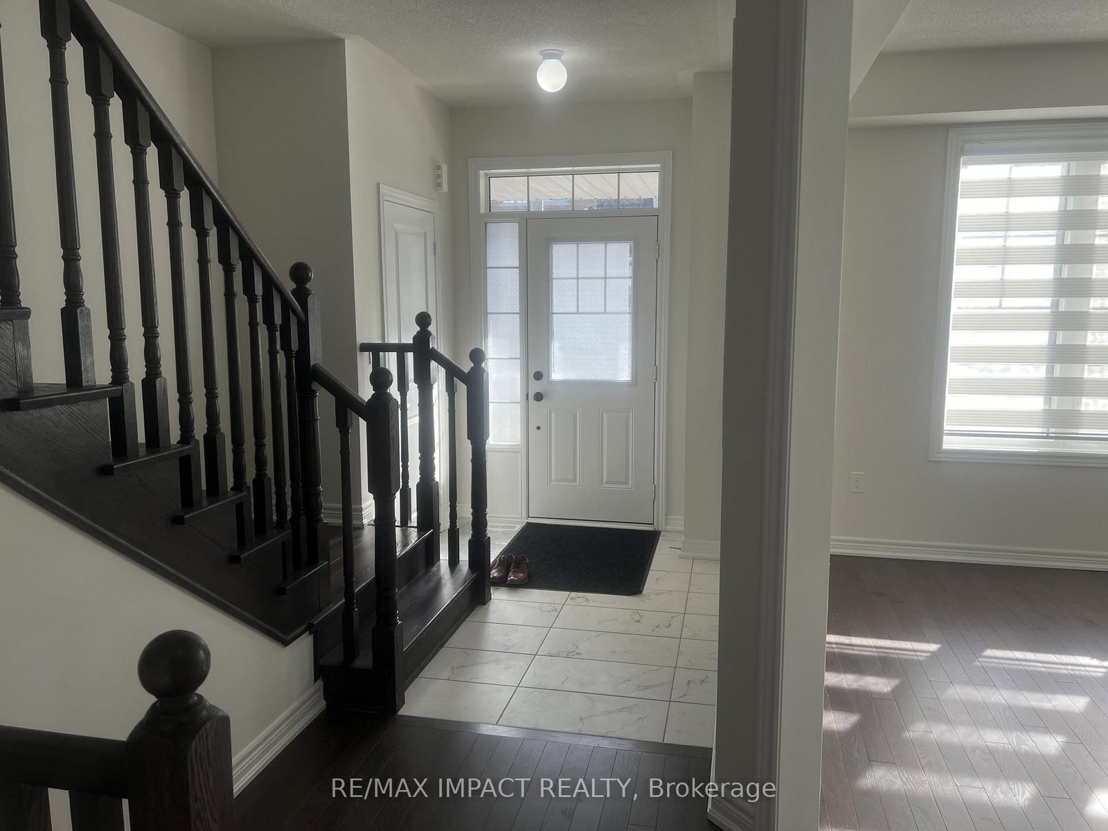 Townhouse for lease at 317 Coronation Road, Whitby, Ontario, L1P 0P8 - Rural Whitby - MLS: E13048162