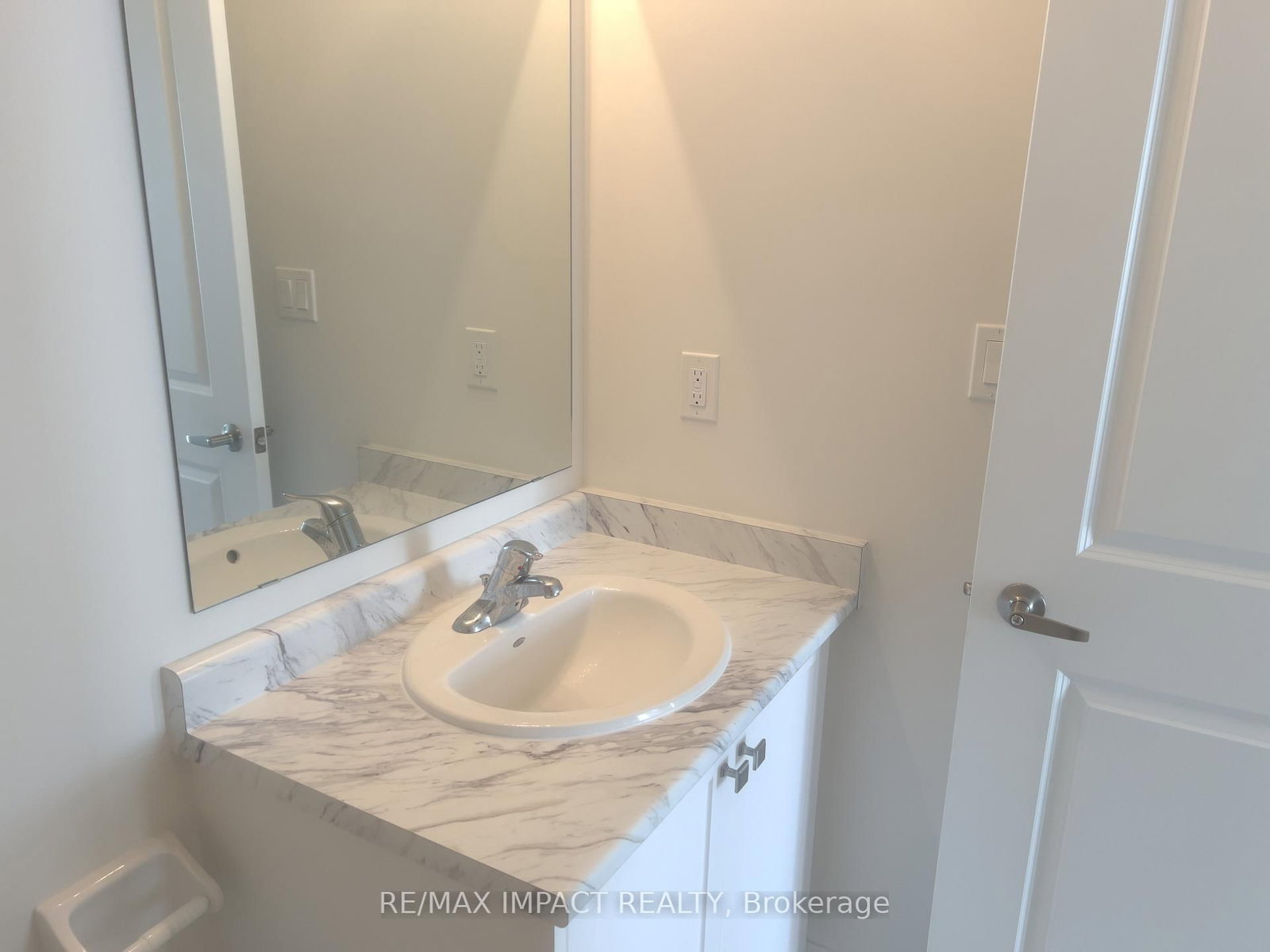 317 Coronation Road - Photo 11