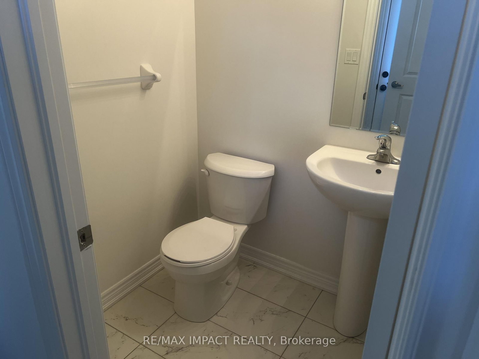 317 Coronation Road - Photo 7