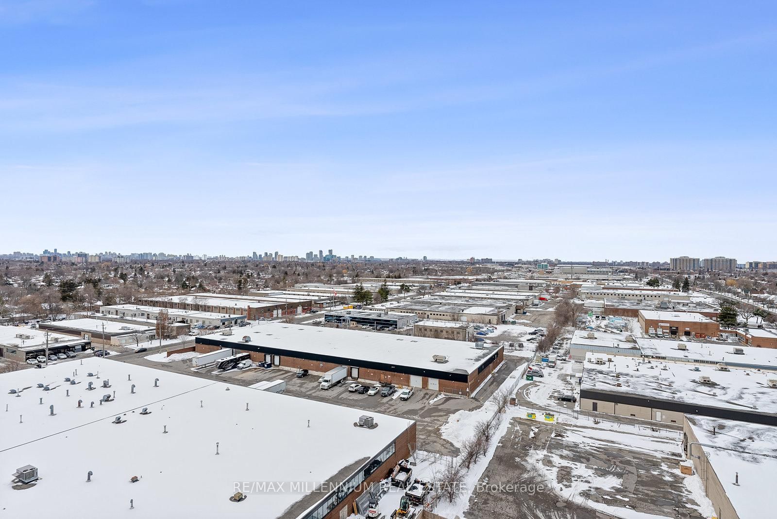 2150 Lawrence Avenue E, Unit 1609 - Photo 33