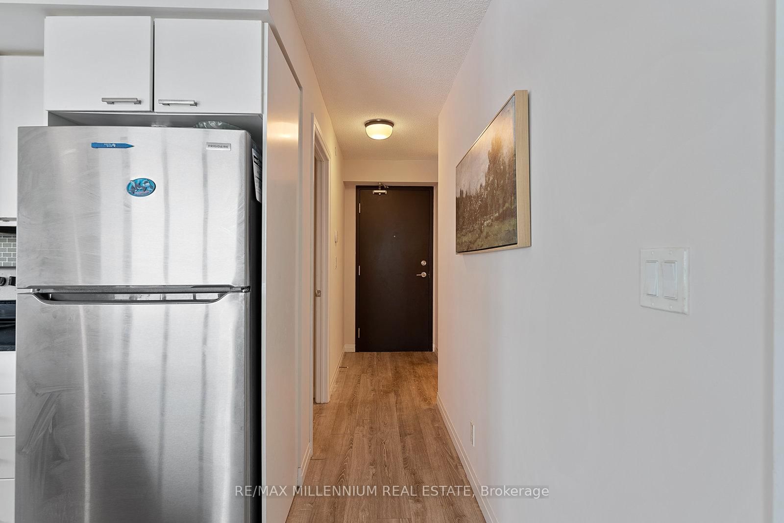 2150 Lawrence Avenue E, Unit 1609 - Photo 5