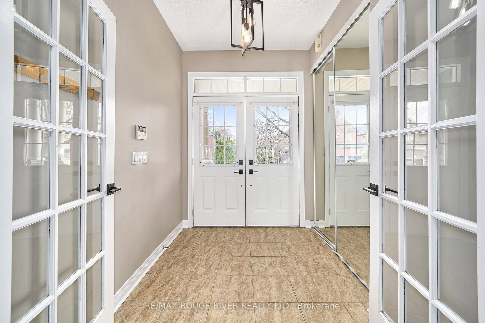 51 Vineyard Avenue - Photo 3