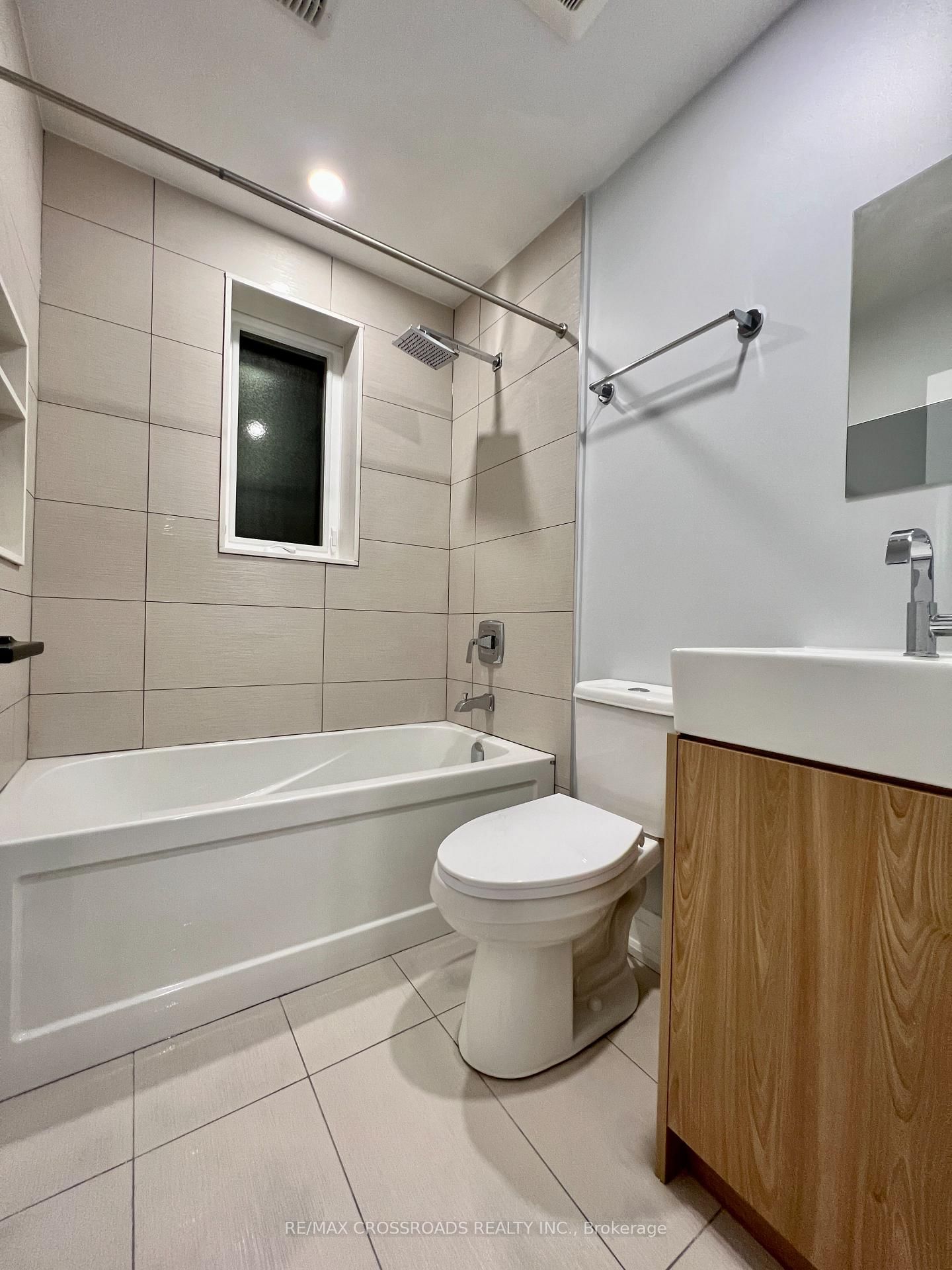 25 Glenside Avenue, Unit 2 - Photo 13