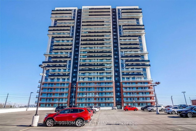 home for lease on 1009-2550 Simcoe Street N