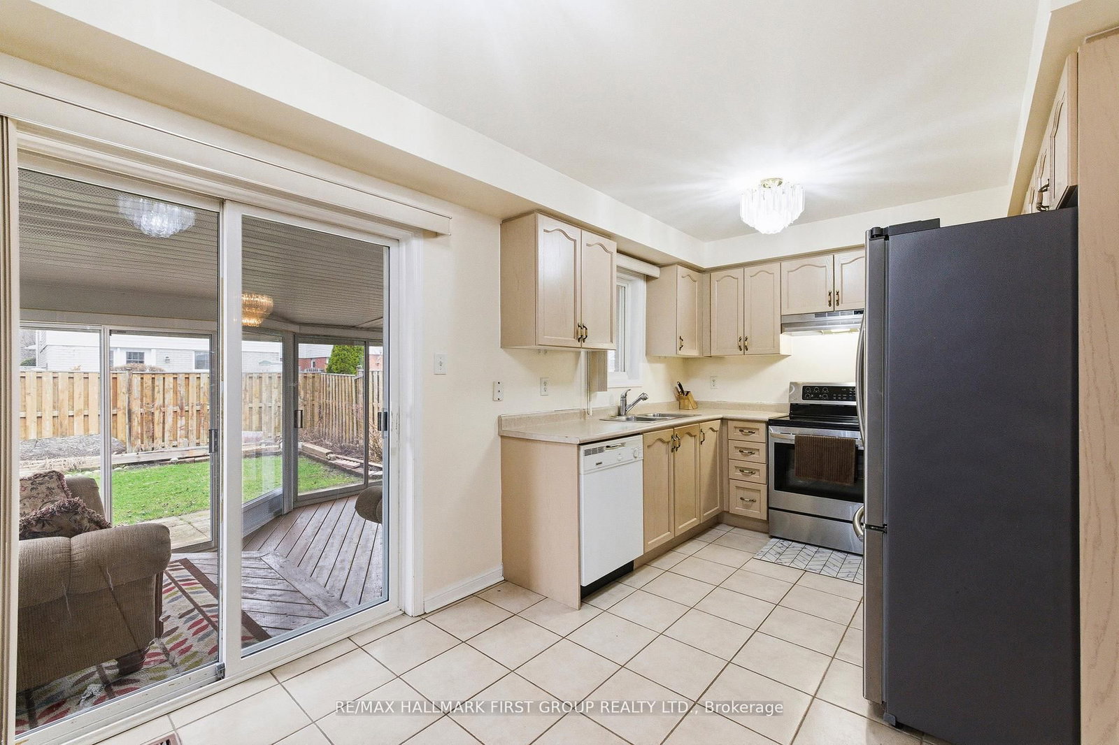 32 Samandria Avenue - Photo 9