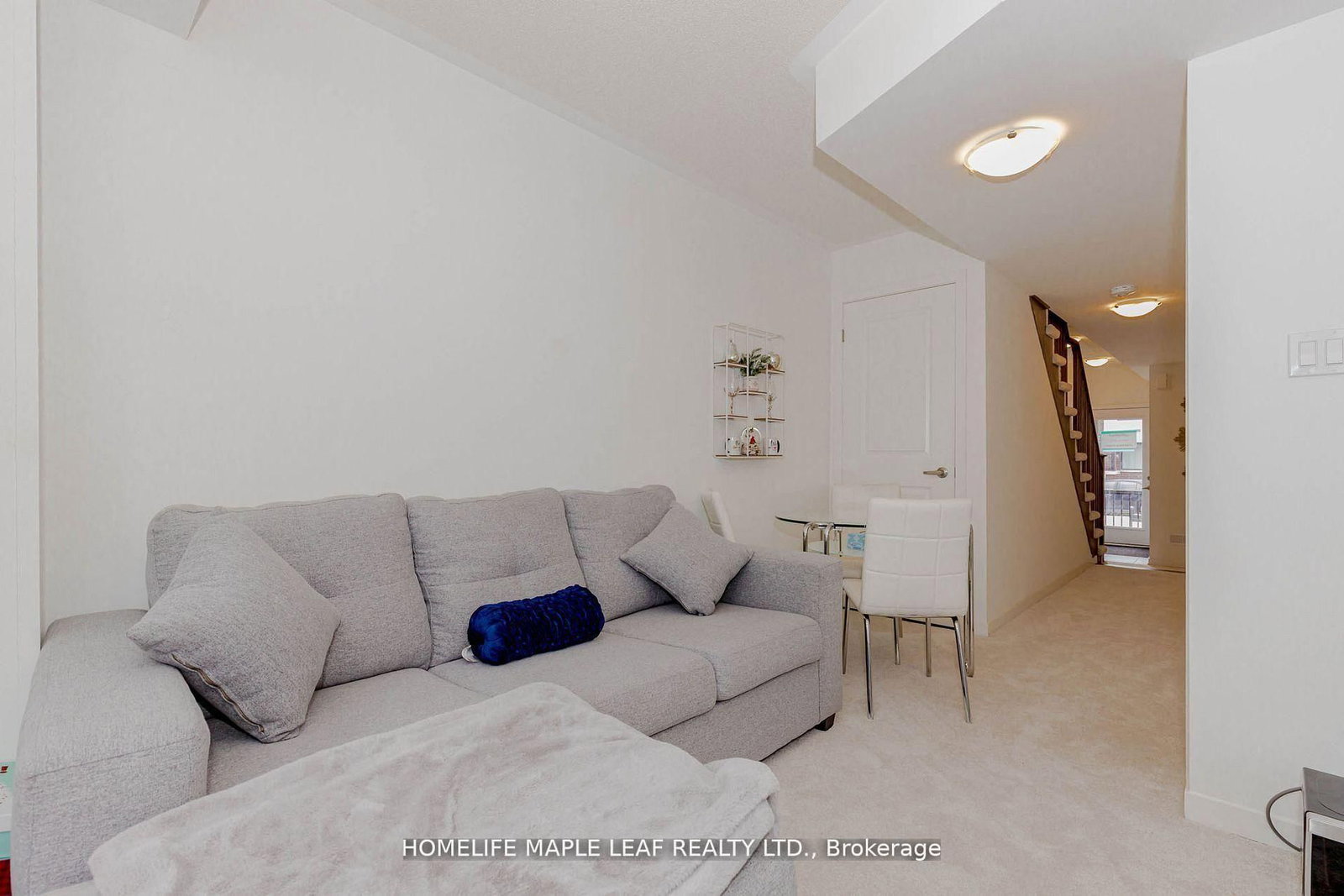 15 Bateson Street - Photo 11