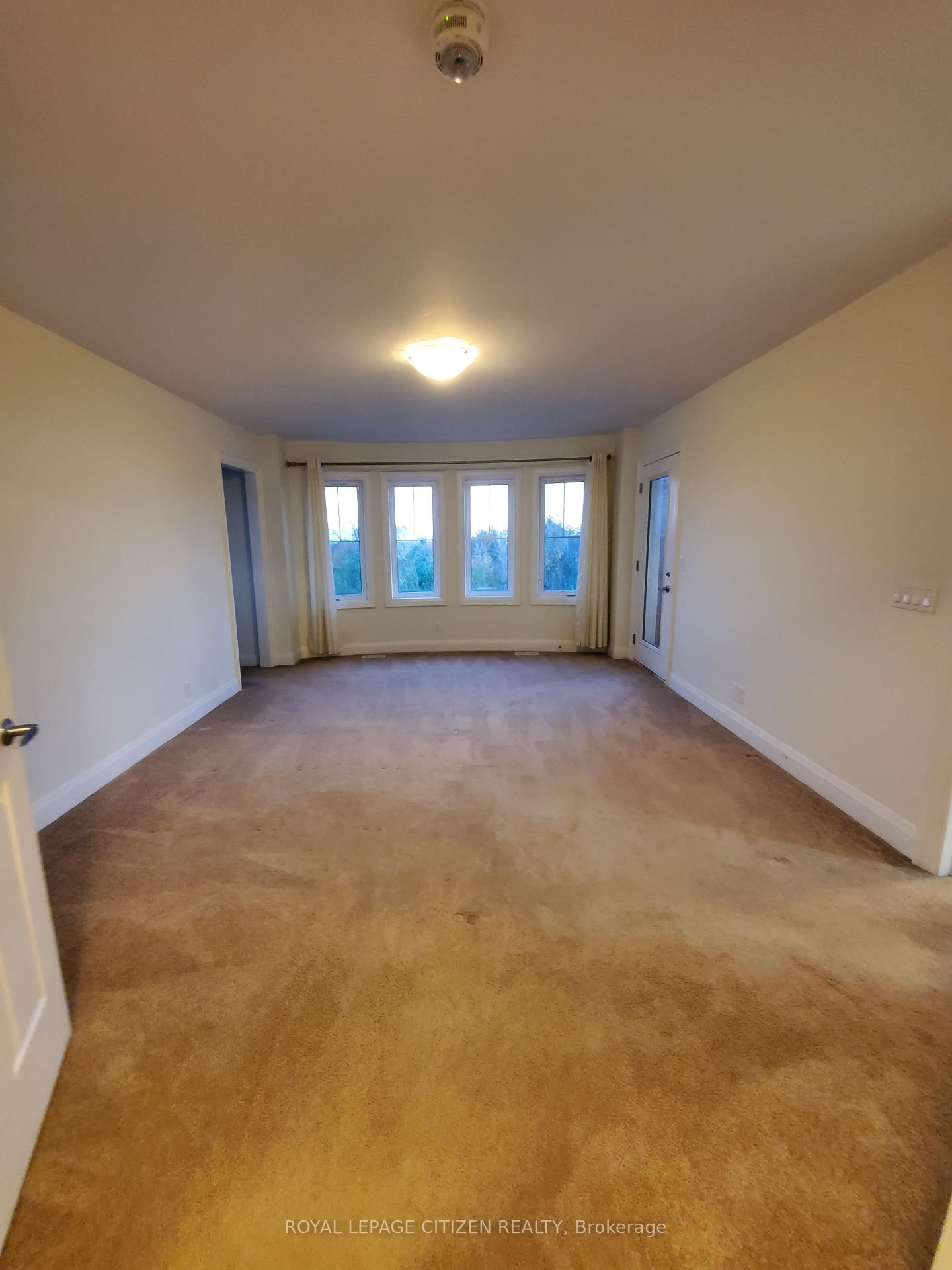 211 Symington Avenue - Photo 10