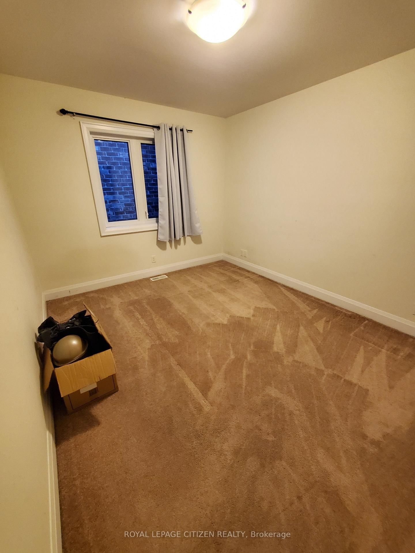 211 Symington Avenue - Photo 21