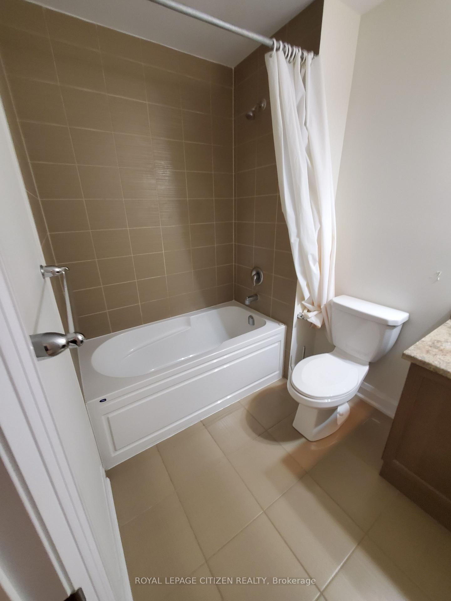 211 Symington Avenue - Photo 23
