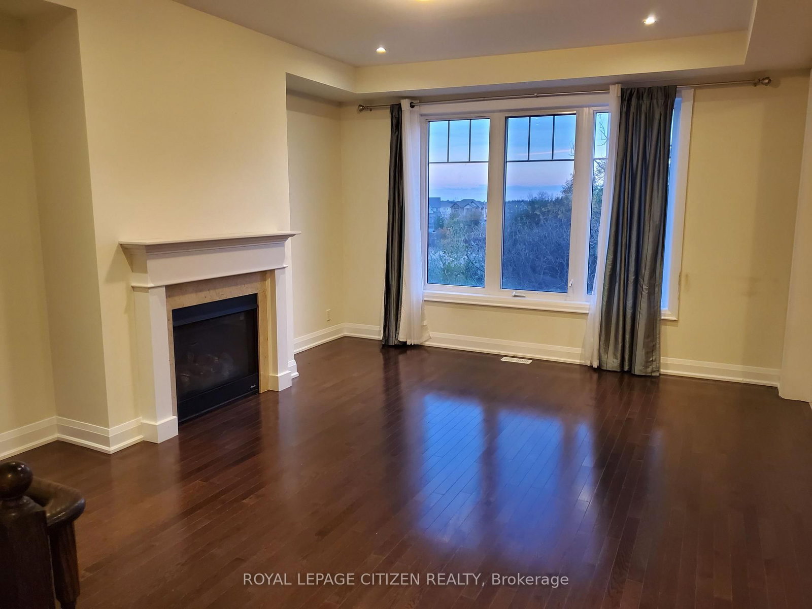 211 Symington Avenue - Photo 3