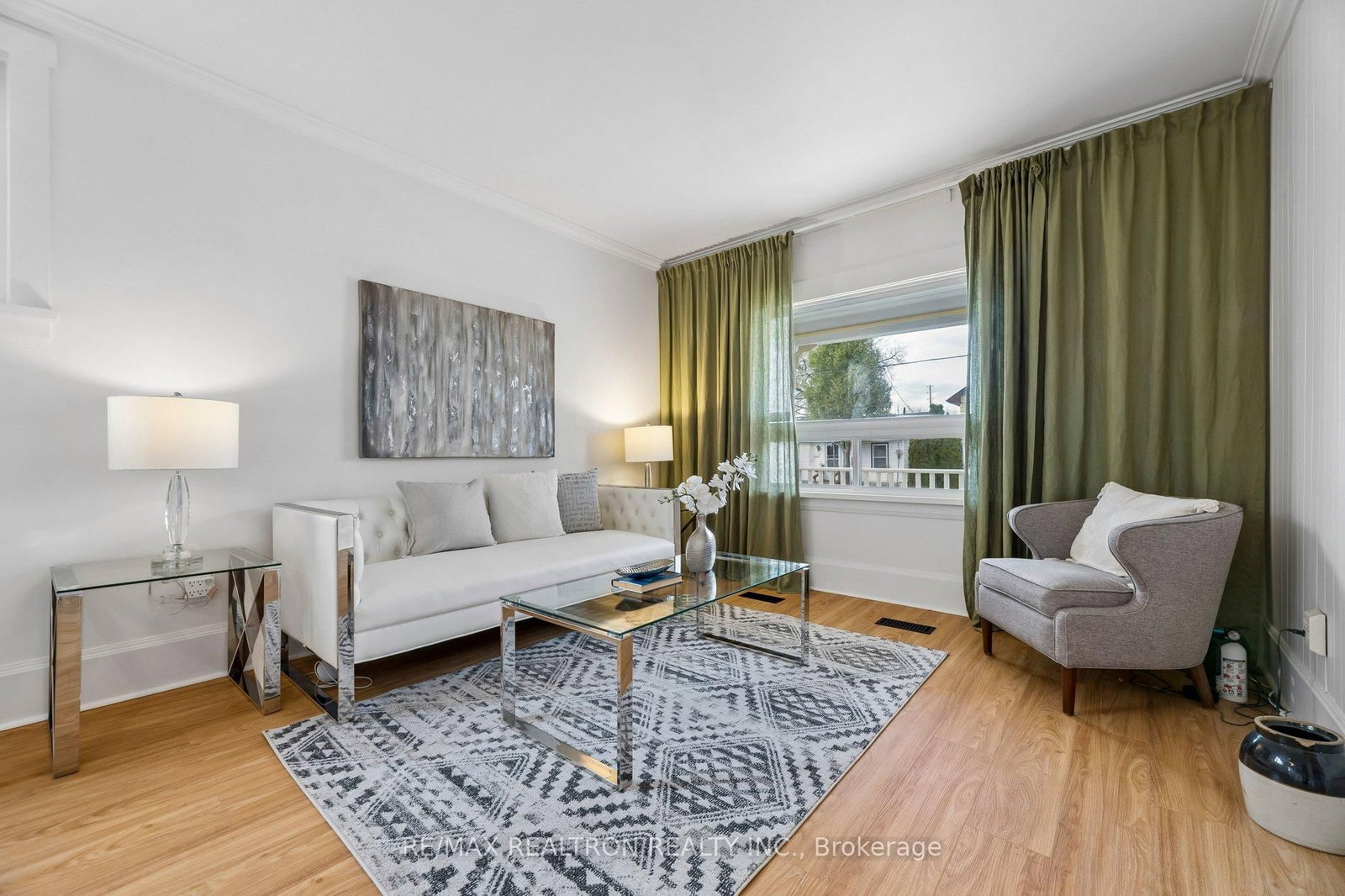 Detached House for sale at 249 Burk Street, Oshawa, Ontario, L1J 4C2 - Vanier - MLS: E13050420