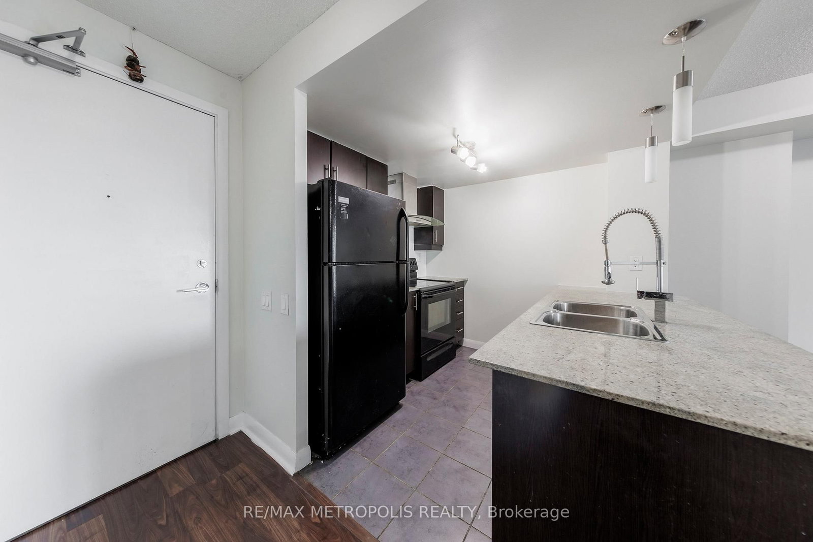 25 Town Centre Court, Unit 1909 - Photo 5