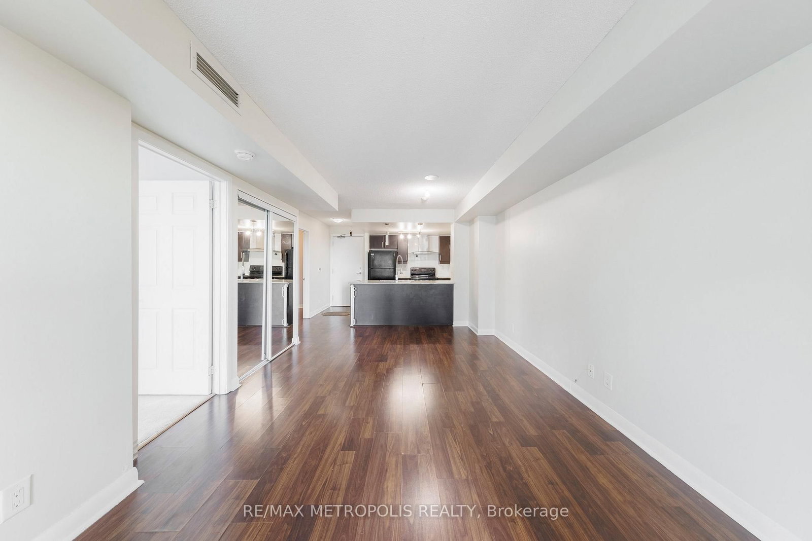 25 Town Centre Court, Unit 1909 - Photo 9